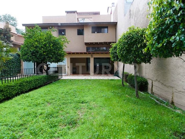 Casa en venta en Lomas Anáhuac, Huixquilucan, Edo. Méx.
