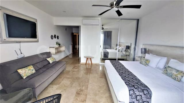 Estudio en venta en avenida CTM a una cuadra de 5ta ave Playa del Carmen P4014