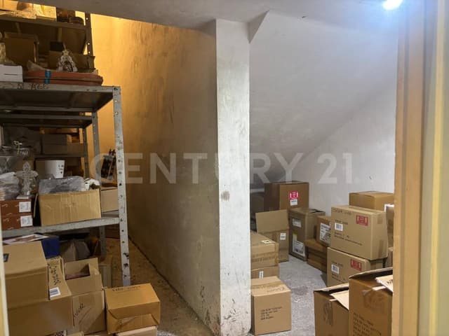 LOCAL EN PLAZA COMERCIAL EN VASCONCELOS SAN PEDRO, GARZA GARCIA, NUEVO LEON