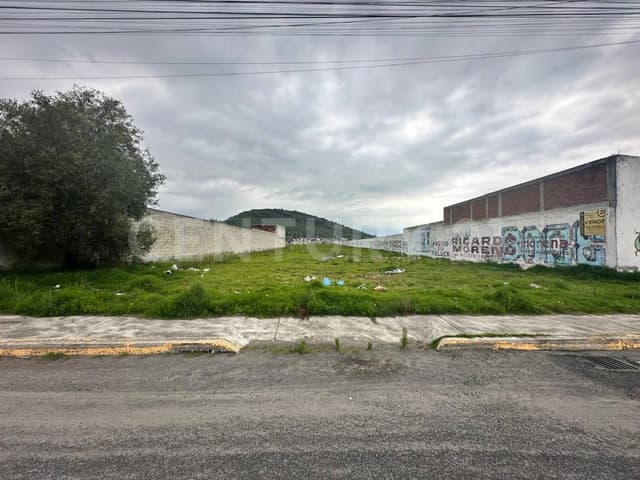 VENTA TERRENO EN SANTIAGO TLAXOMULCO, TOLUCA, MÉXICO