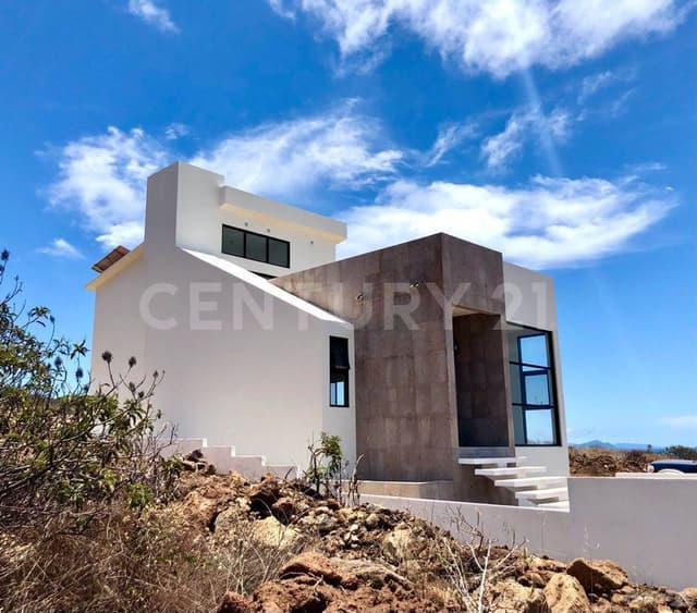 CASA EN PREVENTA EN BAJAMAR