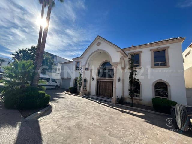 CASA EN VENTA EN SAN FRANCISCO, CHIHUAHUA, CHIH.