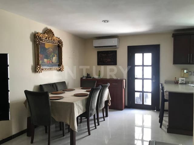 Casa en venta en fracccionamiento privado montecarlo Culiacan,Sinaloa
