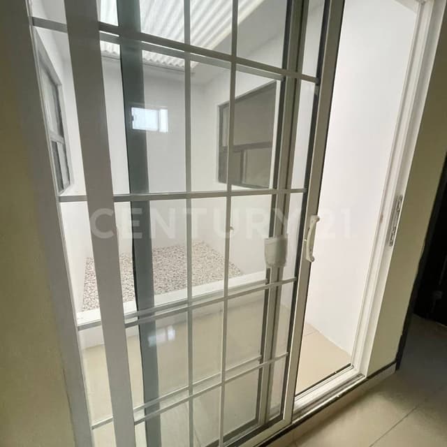 - EN VENTA CASA EN FRACC. SAN CRISTOBAL CD. CUAUHTEMOC, CHIH