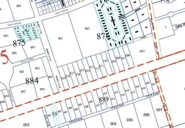 Lote en venta sobre la Avenida Tulum en la Región 12, Tulum, Quintana Roo.