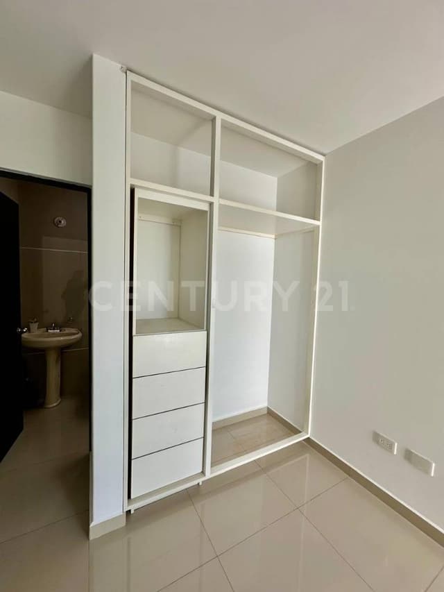 CASA EN VENTA BOSQUES DEL REY, PRIVADA PARAISO