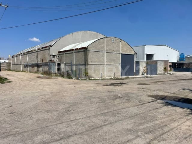 Bodega en Renta en Santa Cruz Atzcapotzaltongo, Toluca, Estado de México