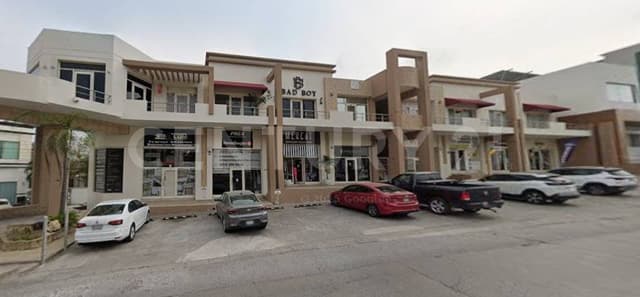 LOCAL EN FRACC. FLAMBOYANES, TAMPICO