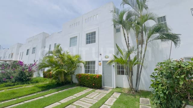 Casa en Venta en Coto Privado Las Ceibas, Bahía de Banderas