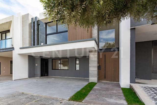 VENTA CASA 4 RECÁMARAS y CUARTO SERVICIO PARQUE SOFIA,LOMAS ANGELÓPOLIS II,PUE