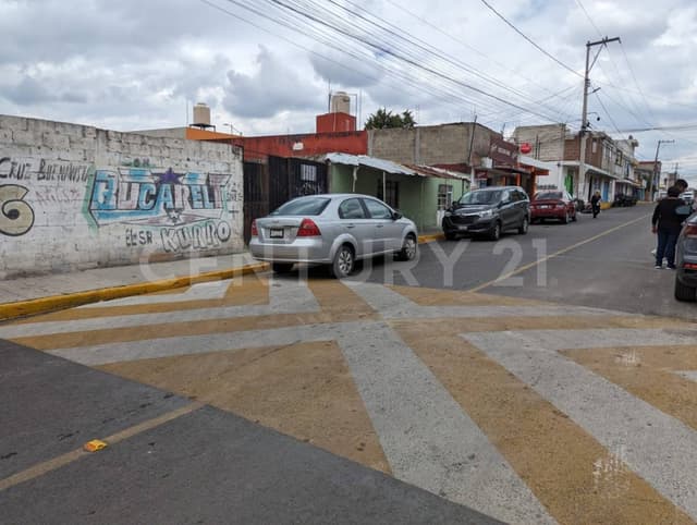 TERRENO EN VENTA A UNAS CUADRAS DE LA RECTA Y ZAVALETA ,JUNTO A CLUB BRITANIA