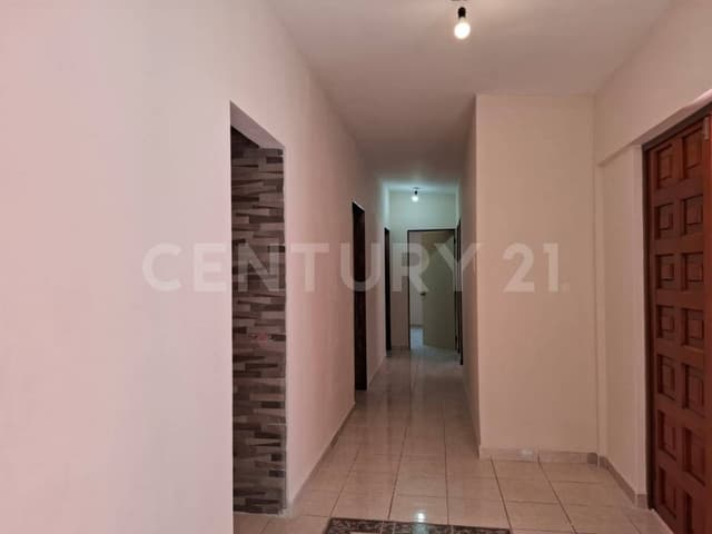 CASA EN RENTA OJO DE AGUA.