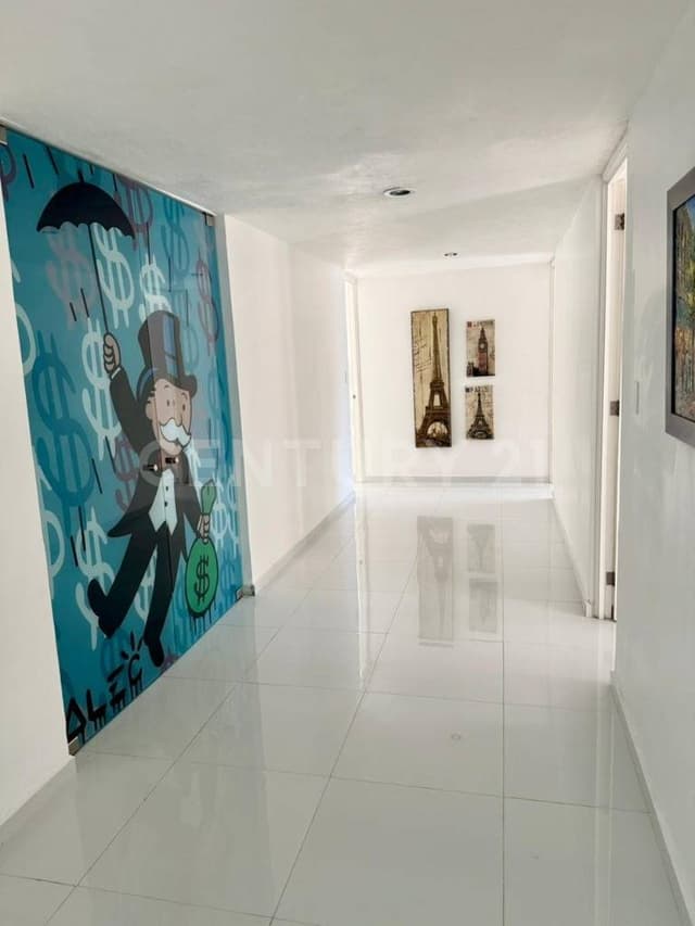 Residencia Inteligente de Lujo en Club de Golf México con Alberca y Roof Garden