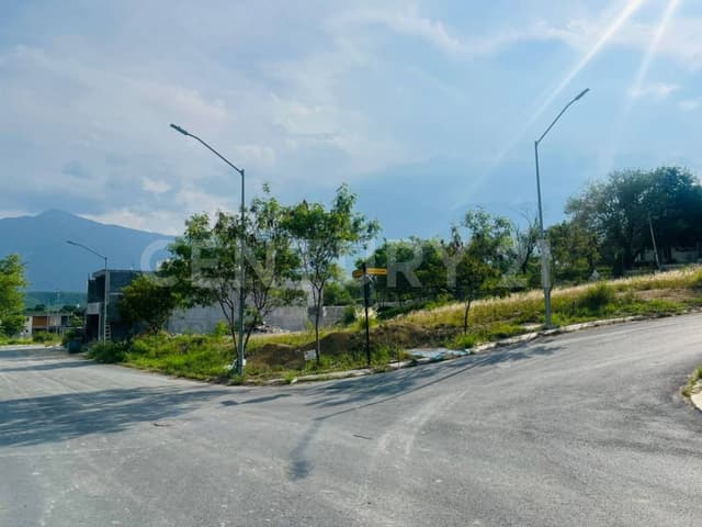 Terreno en Venta en Bosques de las Misiones Santiago N.L.