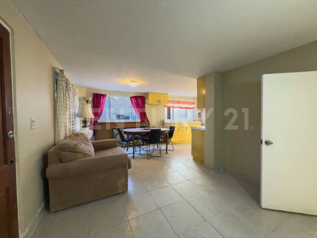 Casa con Depto. en Venta en Fracc. Pedregal Playitas, Ensenada, Baja California