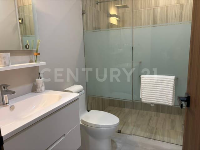 DEPARTAMENTO EN VENTA EN COL. SANTA MARIA EN MONTERREY