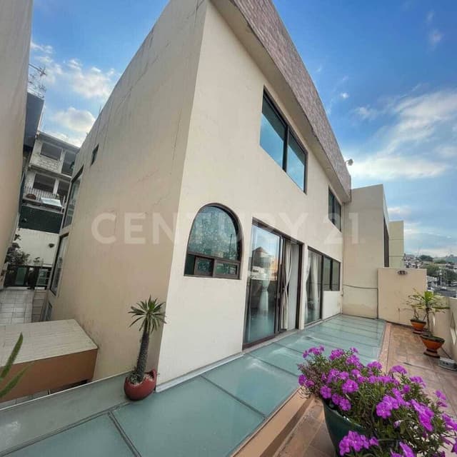 Vive en el equilibrio perfecto entre espacio, confort y ubicación