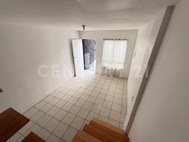 Casa en renta a 7.5 km de Línea San Ysidro