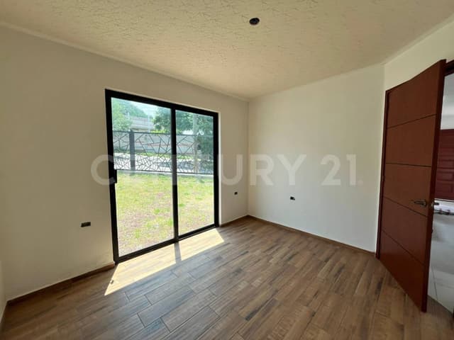 Casa en Venta en Solares Banthí, San Juan del Río, Querétaro.