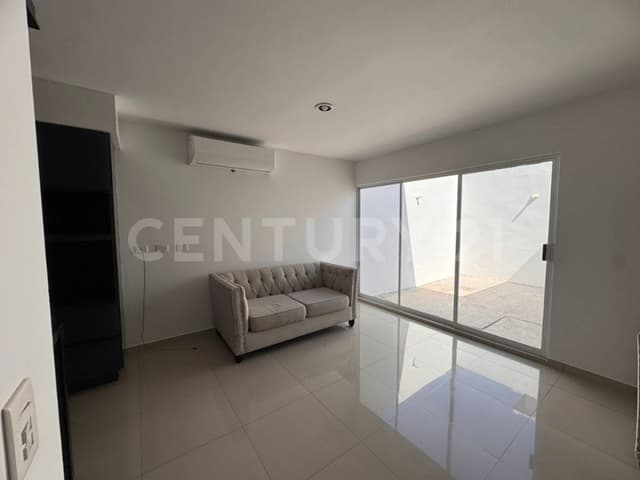 CASA EN VENTA BOSQUES DEL REY, PRIVADA PARAISO