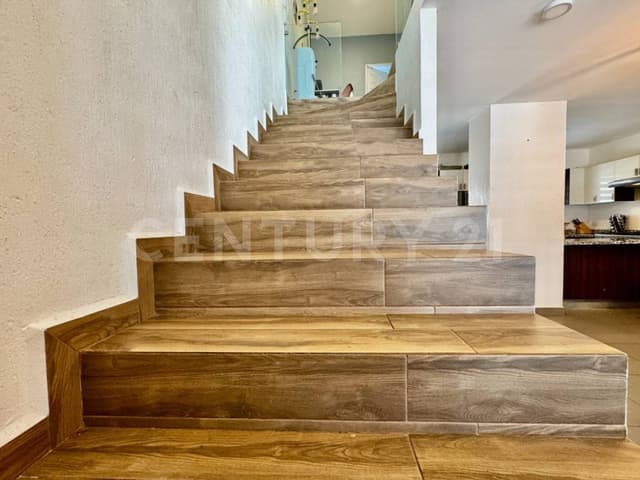 CASA EN VENTA VILANOVA (NUEVO VALLARTA ESTE)