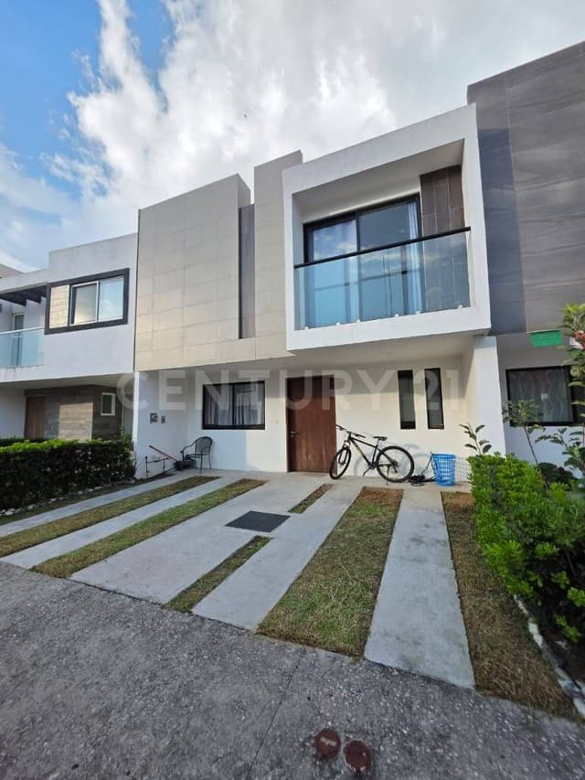 VENTA CASA 3 RECÁMARAS y AMENIDADES EN PARQUE IBIZA,LOMAS DE ANGELOPOLIS III,PUE