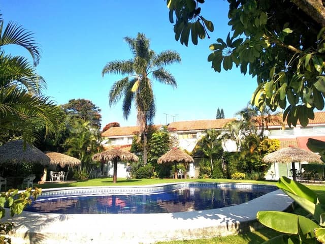 CASA EN VENTA EN JARDINES DE CUERNAVACA, MORELOS