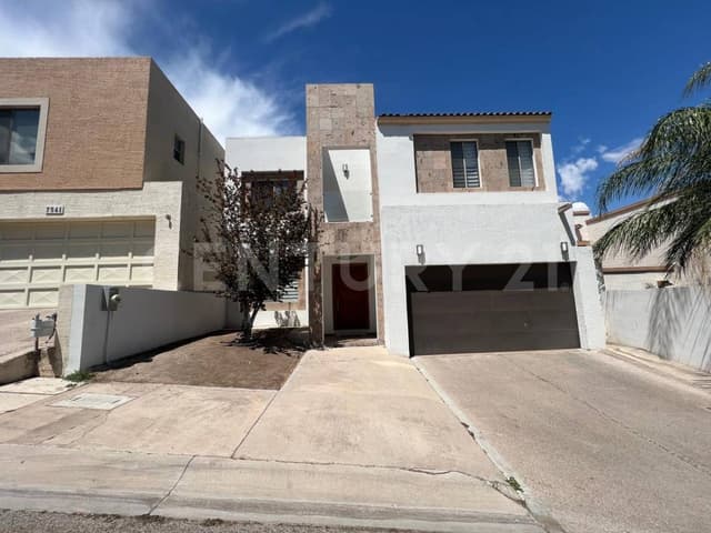Cesa en Venta Residenciail La Canter V, Chihuahua, Chihuahua.