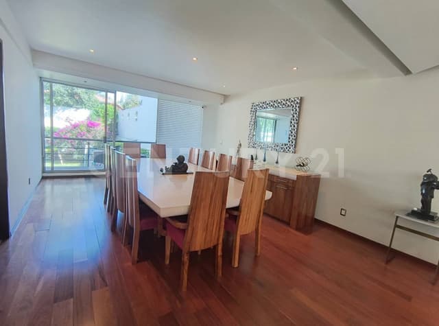 La Herradura – Casa de Lujo en Zona Residencial Privilegiada