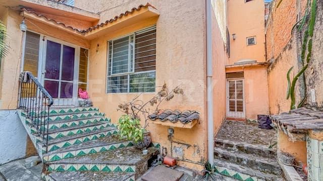 CASA EN LAS GRANJAS, CUERNAVACA, MORELOS