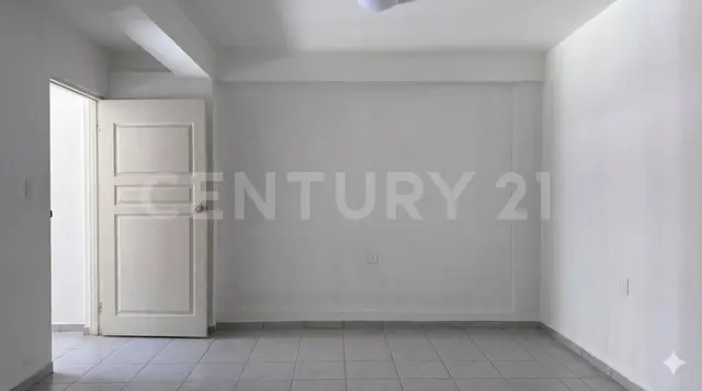 Casa Duplex Remodelada en Renta