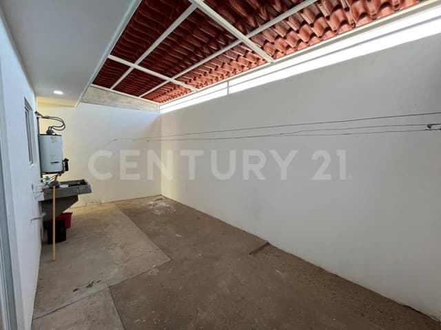 CASA EN RENTA PRIVADA ZONA NORTE PORTALEGRE II