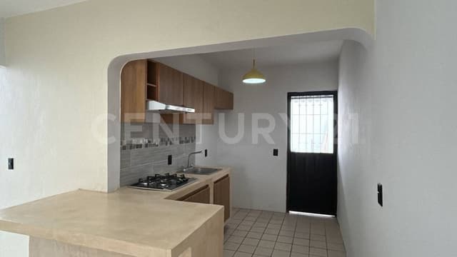 CASA EN VENTA EN LOMA BONITA EN VILLA DE ALVAREZ, COLIMA
