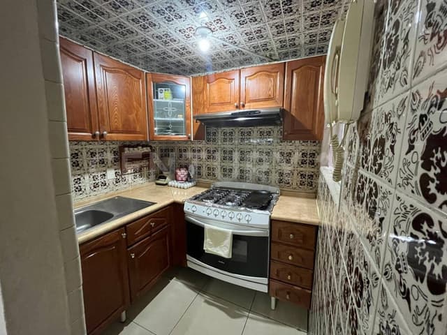 Casa en venta, Ejercito de Oriente Zona Peñón, Iztapalapa, CDMX.