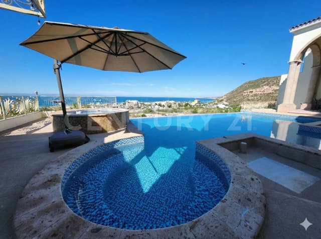 Propiedad de Lujo con Vista al Mar y alberca – Real de Palmira, La Paz