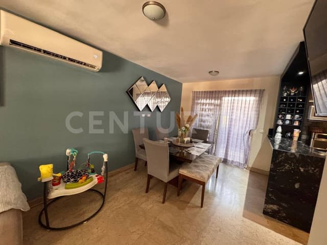 CASA EN VENTA EN PRIVADA PERISUR