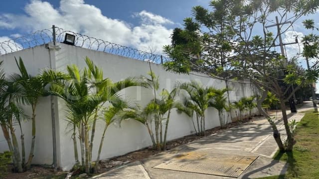 Terreno en venta, Supermanzana 327, Residencial Mallorca