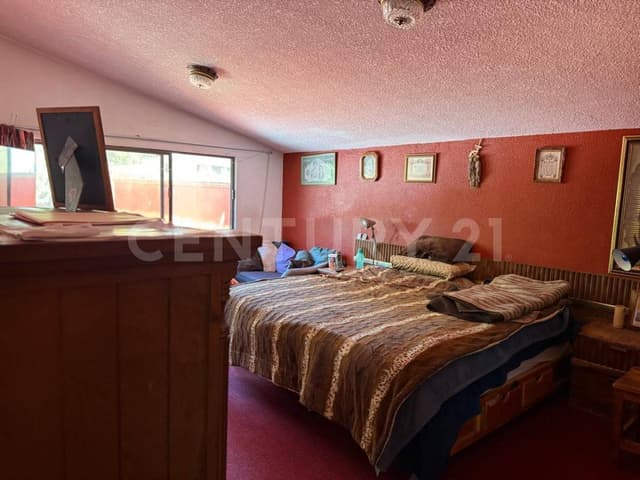 Casa en Condominio en Venta en San Carlos, Metepec, Estado de México