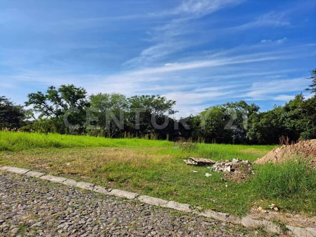 Terreno Campestre Residencial con vista al Volcán rodeado de Naturaleza