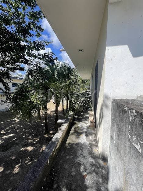 Propiedad con 2 depas tipo duplex en lote de 435 m