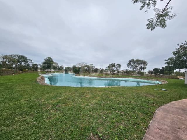 Terreno en Venta en Privada Carretera Mérida – Progreso, Yucatán.