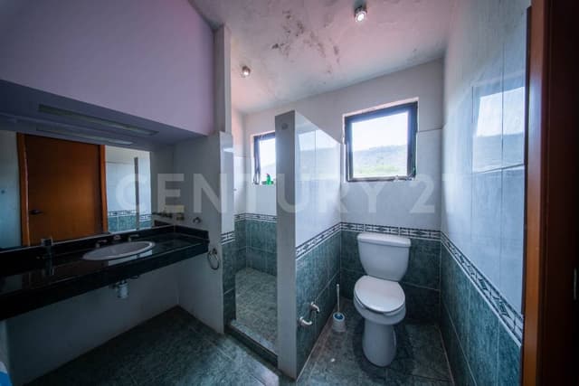 Residencia de Lujo en Las Cañadas – Vista Espectacular al Campo de Golf