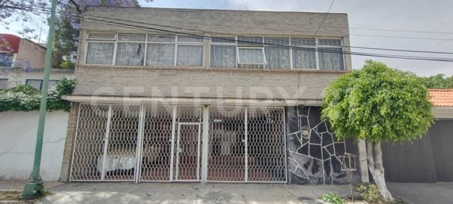 Casa en Venta en Jardines De San Mateo, Naucalpan, Estado de México