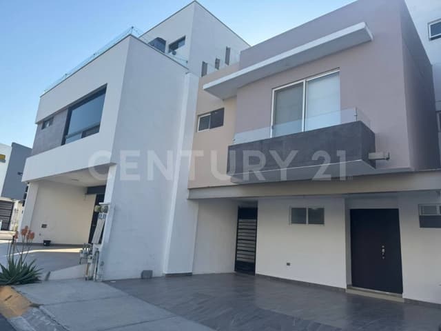 CASA RENTA EN PRIVADA VALLE LA RIOJA, APODACA, NUEVO LEON