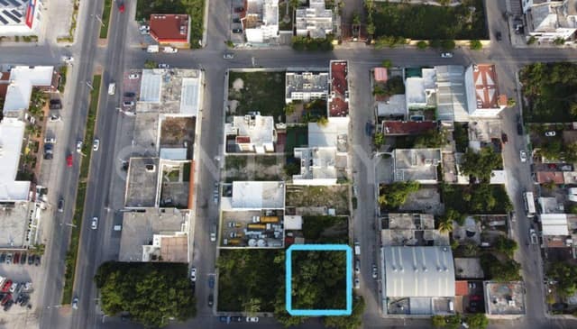 Terreno en esquina Ejido Norte a 2 cuadras de Constituyentes