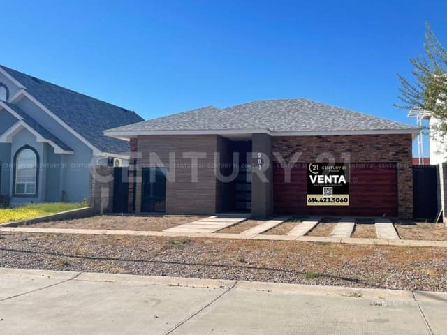 CASA EN VENTA EN RESIDENCIAL LEONES III CHIHUAHUA, CHIH.