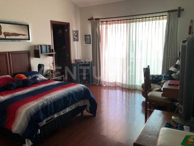 Casa en venta en Fraccionamiento Jardín Real, Zapopan