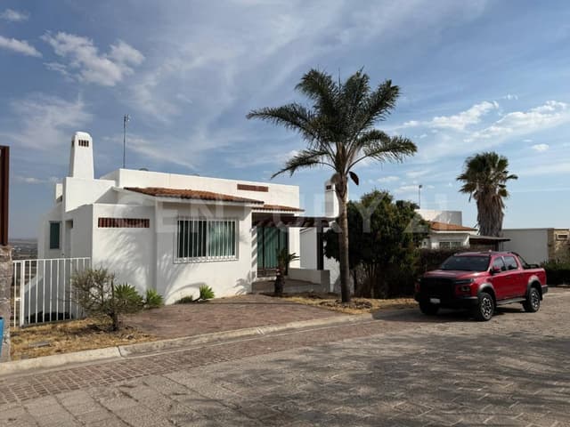 CASA EN VENTA EN FRACC. RESIDENCIAL LAS PALMAS SILAO GUANAJUATO