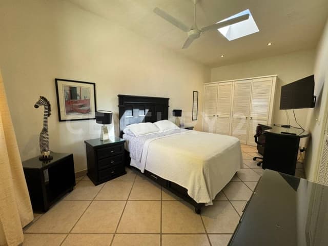 Casa Con excelente ubicación dentro del condominio privada