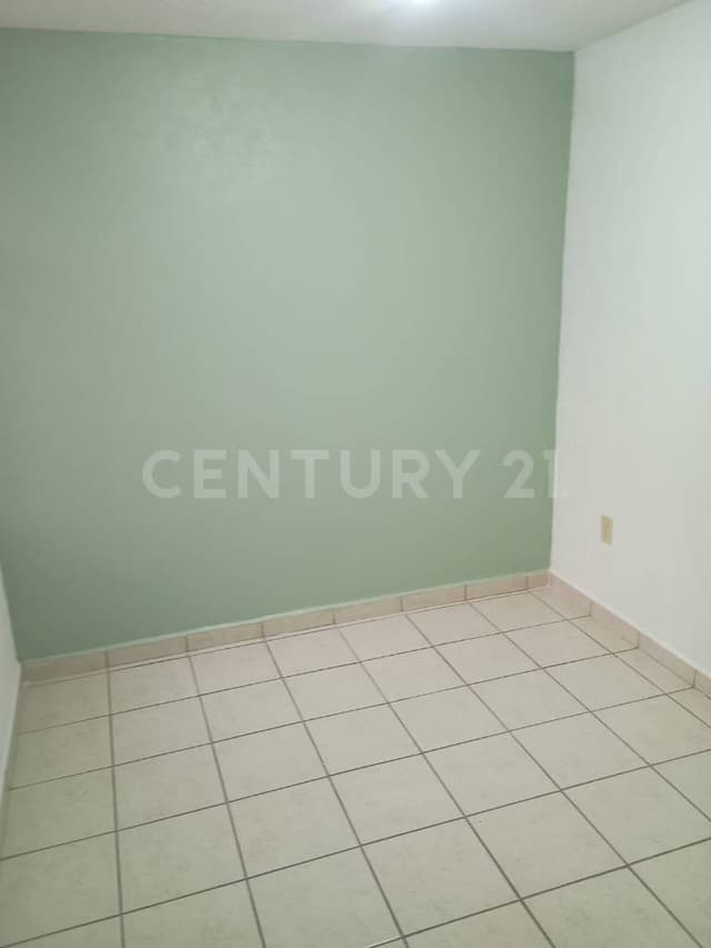 Se RENTA departamento en SAN RAFAEL